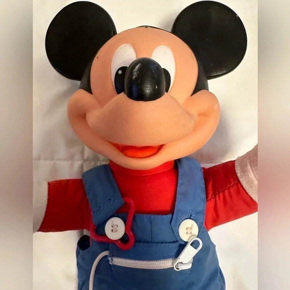 Vintage 1980s Mickey Mouse Learn to Dress Me Doll Mattel Button Zipper​ Shoe Tie - Picture 4 of 14